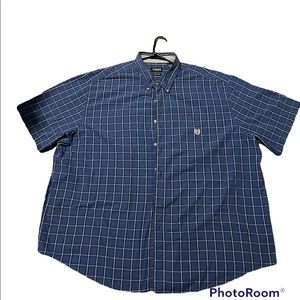Men a big and Tall 4XL used good condition, no pet, non smoker